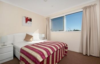 Broadwater-Apartments-Labrador-43