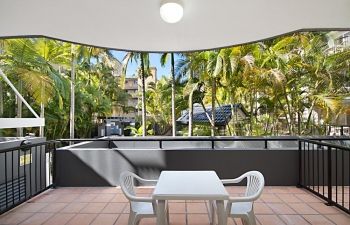 Broadwater-Apartments-Labrador-16