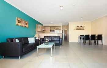 Broadwater-Apartments-Labrador-40