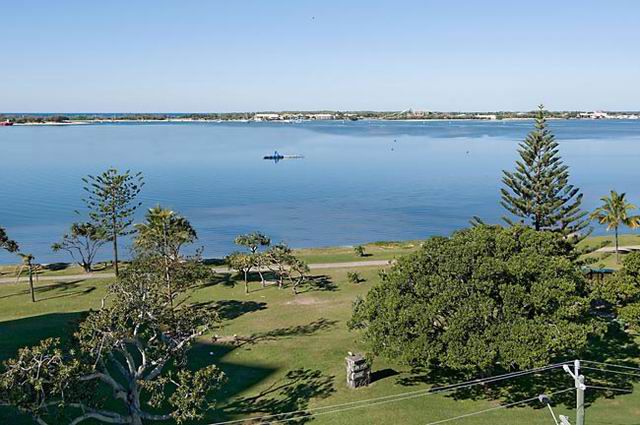 Gold Coast Broadwater accommodation on the Broadwater